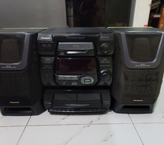 Original and Antique Stereo Player for Sell