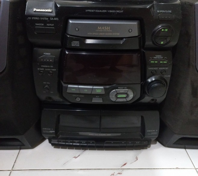 Original and Antique Stereo Player for Sell